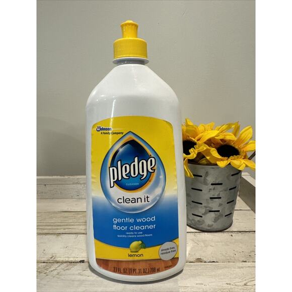 Pledge Clean It Gentle Wood Floor Cleaner Lemon Squirt & Mop Streak Free 27 oz - Picture 1 of 4